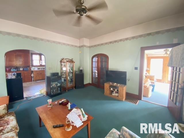 1830 North 8th Street Springfield, IL 62702 - Photo 3 of 12