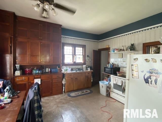1830 North 8th Street Springfield, IL 62702 - Photo 4 of 12