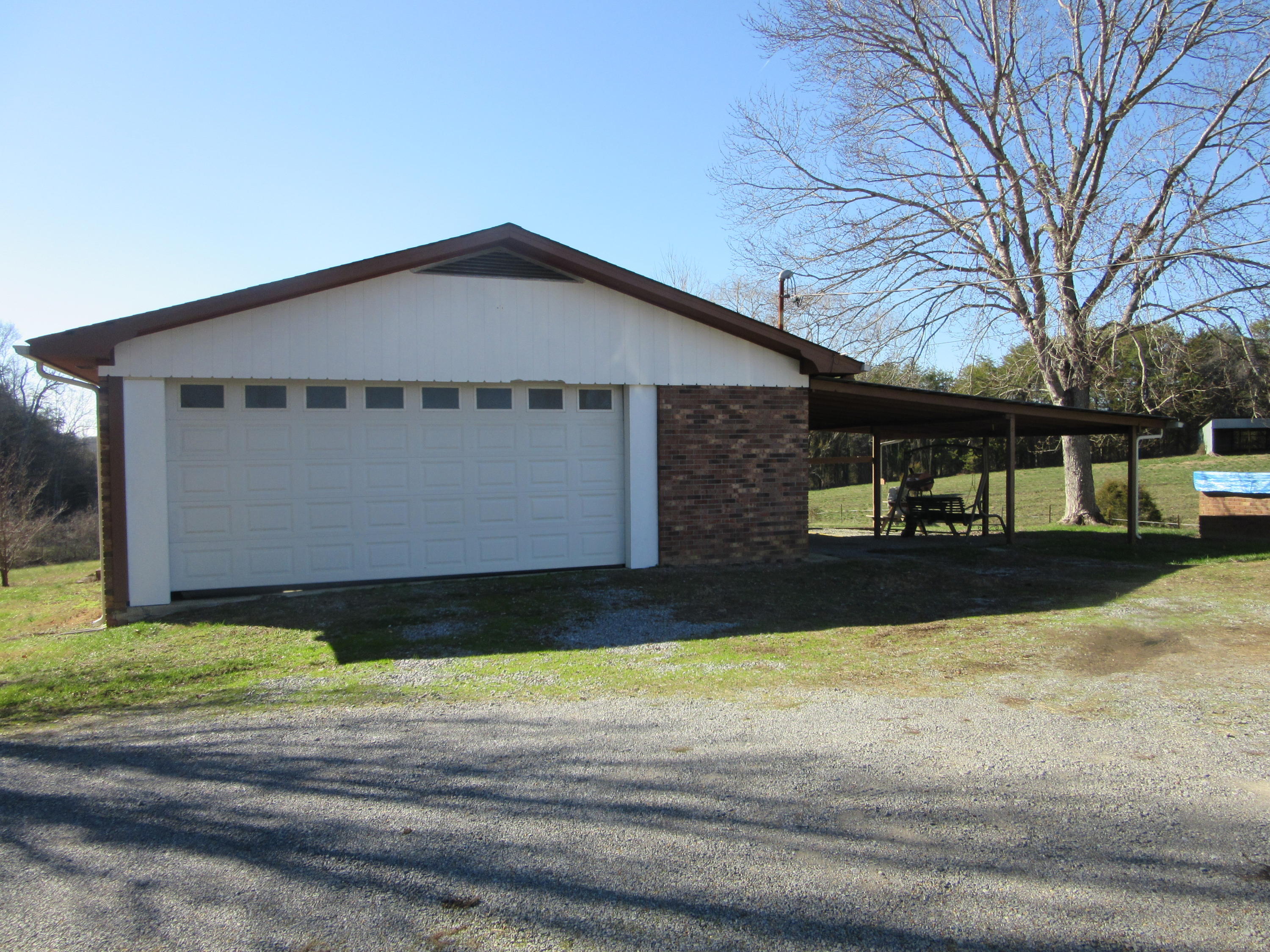 1038 Stanton Road Seymour, TN 37865 - Photo 4 of 22 Two Car Garage...