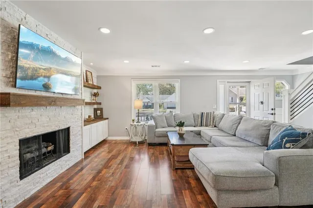 $399,900 | 2900 Emerald Springs Drive, Lawrenceville, GA 30045