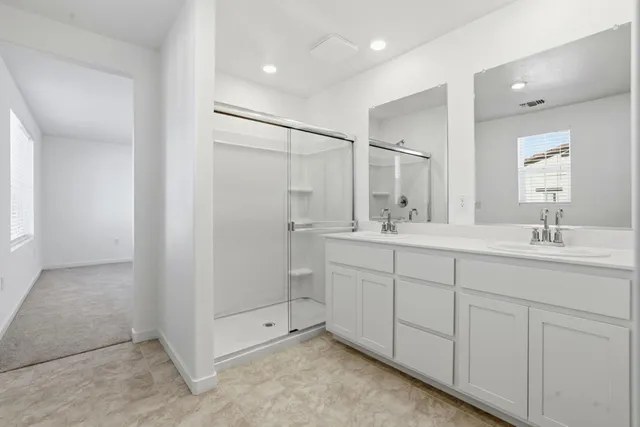 $2,825 | 7634 Flatbow Way, Sacramento, CA 95829