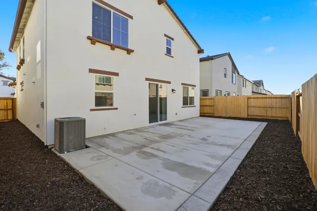 $2,825 | 7634 Flatbow Way, Sacramento, CA 95829