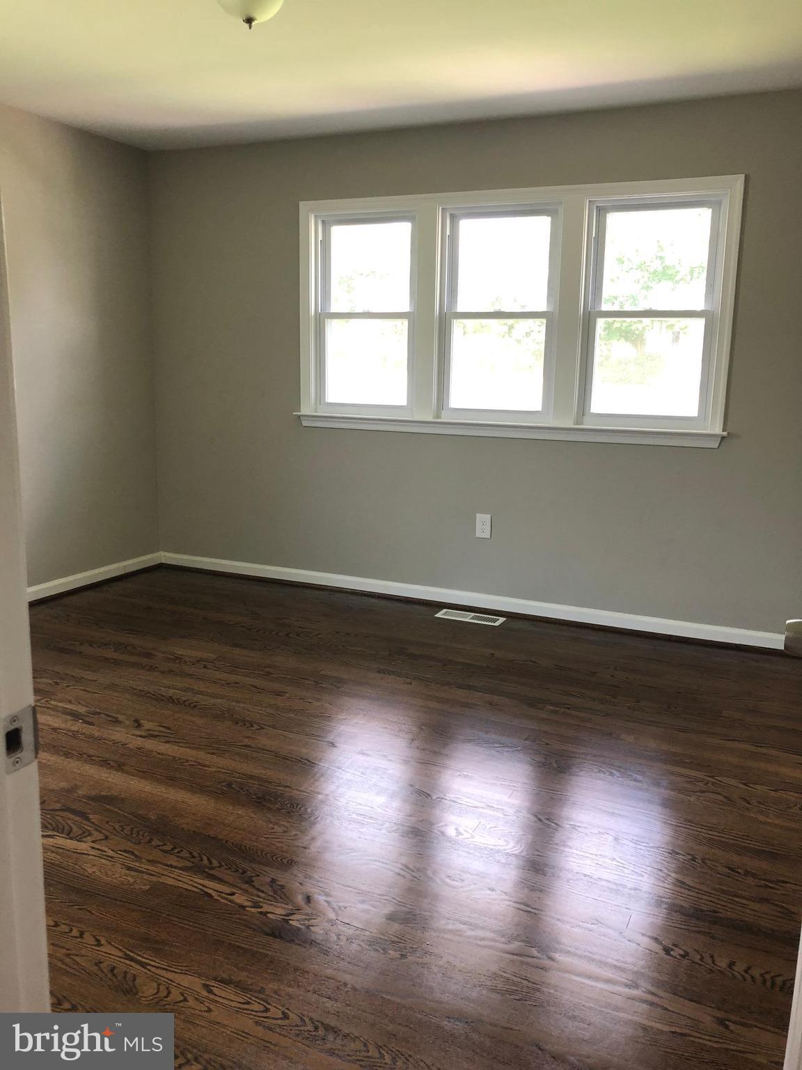 10111 Bird River Road Baltimore, MD 21220 - Photo 12 of 14 Bath (Master)