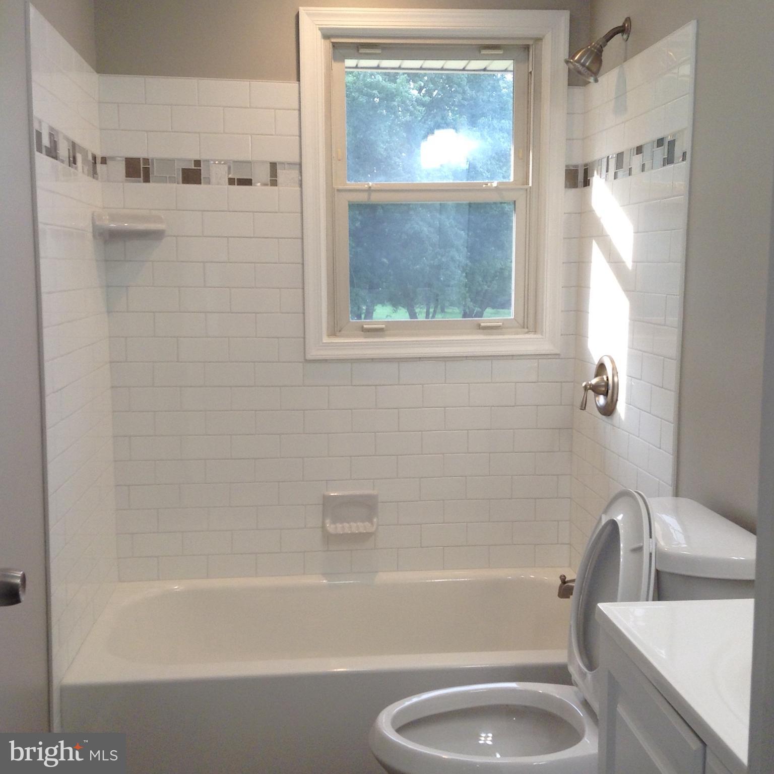 10111 Bird River Road Baltimore, MD 21220 - Photo 3 of 14 Main Level