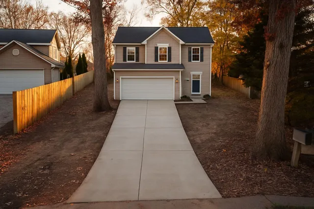 $160,000 | S69W17741 Wildwood Drive, Muskego, WI 53150