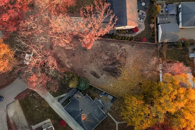 $160,000 | S69W17741 Wildwood Drive, Muskego, WI 53150