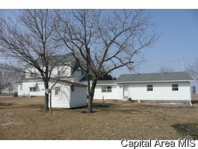 10430 Reichart Road Tallula, IL 62688 - Photo 8 of 12