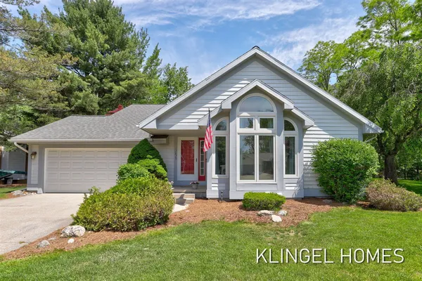 $450,000 | 17829 Cherokee Drive, Spring Lake, MI 49456