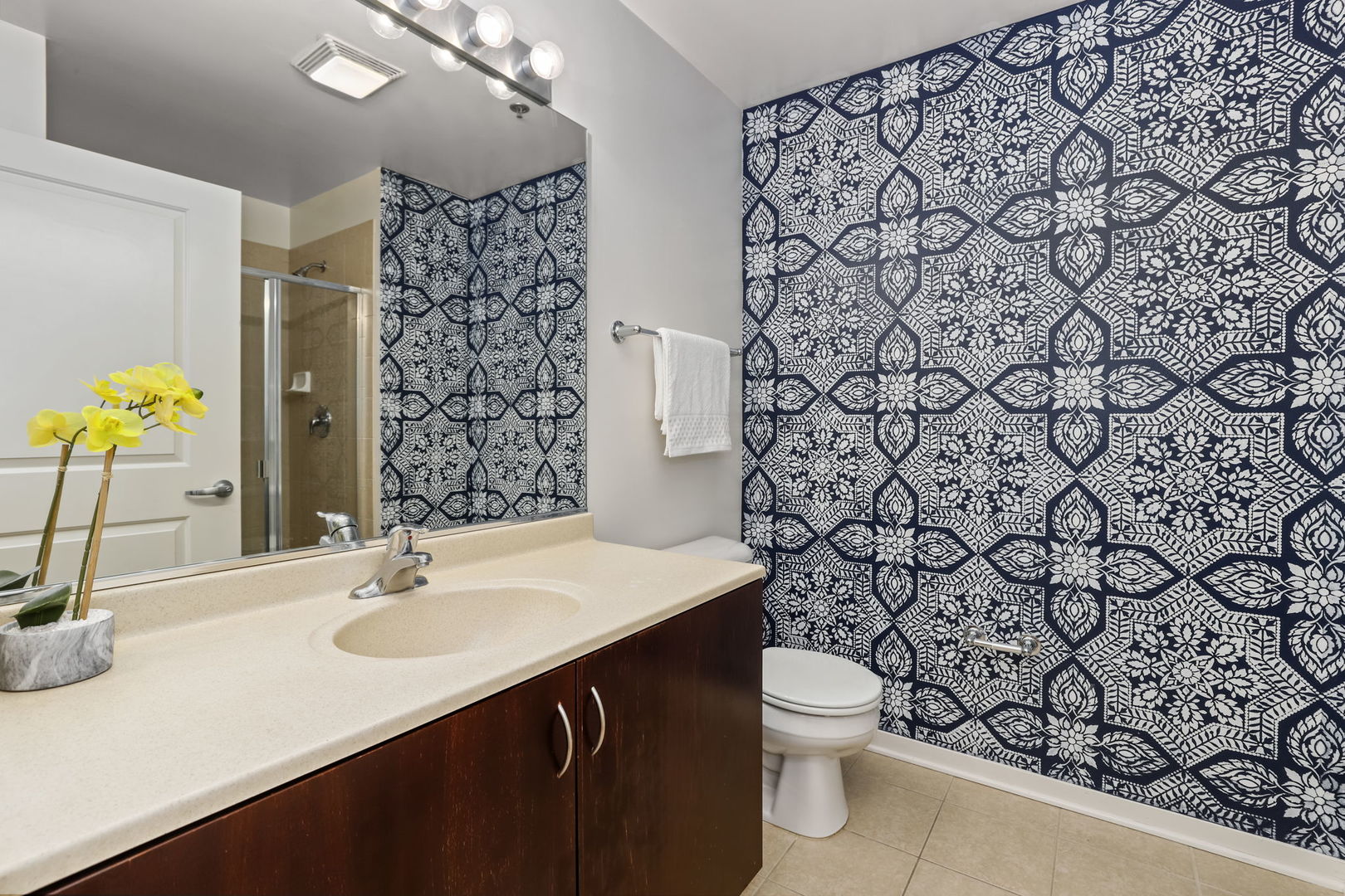511 West Division Street, Unit 606 Chicago, IL 60610 - Photo 13 of 18