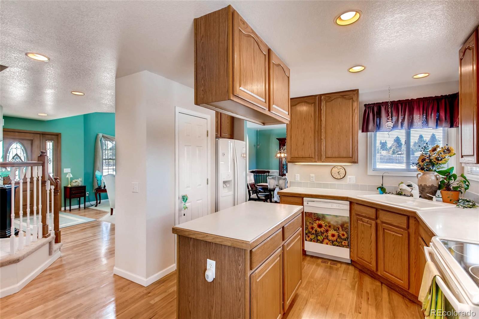 1846 Buttercup Road Elizabeth, CO 80107 - Photo 7 of 32 Gallery Image 7