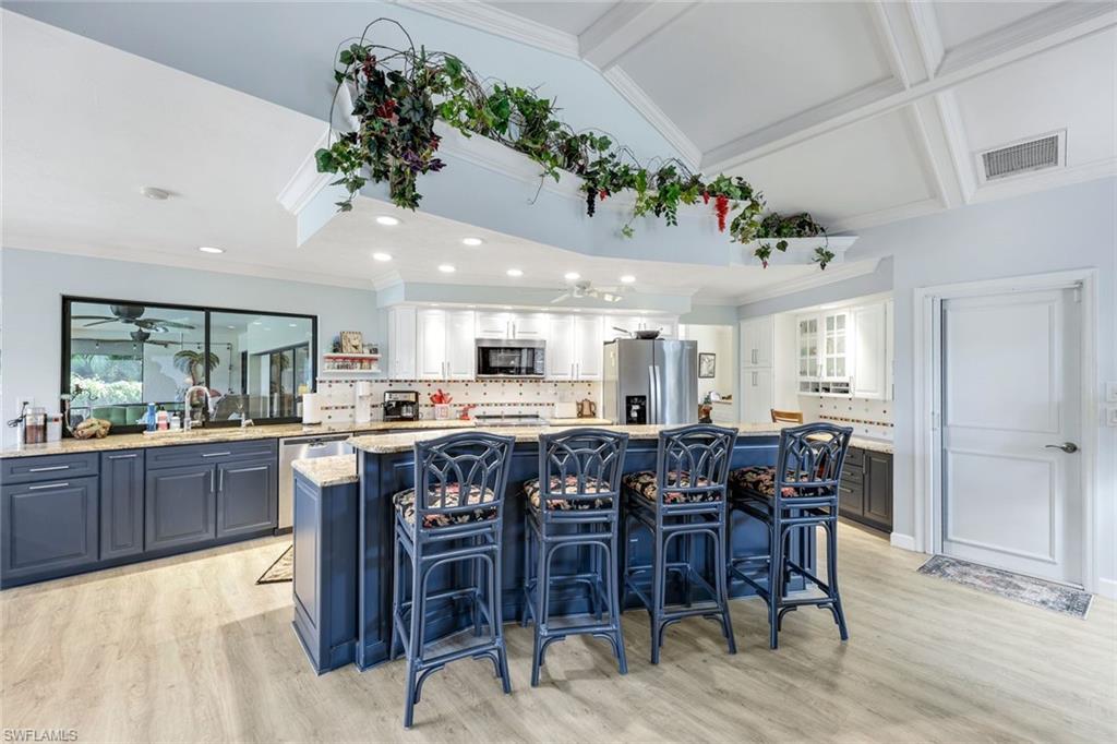 1933 Empress Court Naples, FL 34110 - Photo 11 of 39