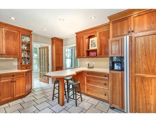 10 Woodside Road Winchester, MA 01890 - Photo 12 of 32 Gallery Image 12