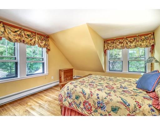 10 Woodside Road Winchester, MA 01890 - Photo 17 of 32 Gallery Image 17