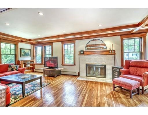 10 Woodside Road Winchester, MA 01890 - Photo 5 of 32 Gallery Image 5