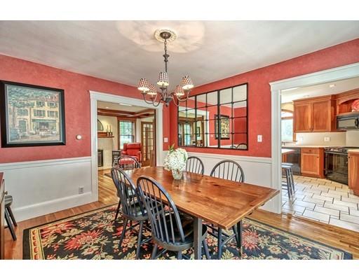 10 Woodside Road Winchester, MA 01890 - Photo 8 of 32 Gallery Image 8