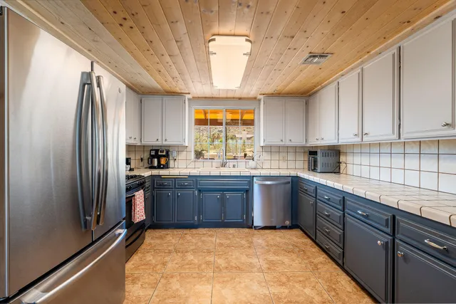 $395,000 | 61185 Sandalwood Trail, Joshua Tree, CA 92252