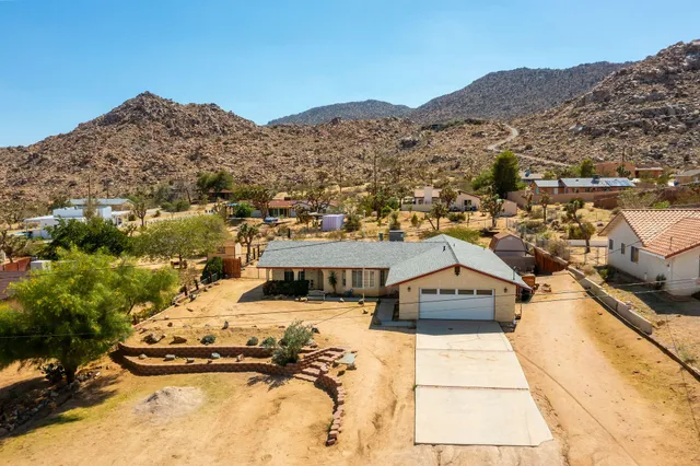 $395,000 | 61185 Sandalwood Trail, Joshua Tree, CA 92252