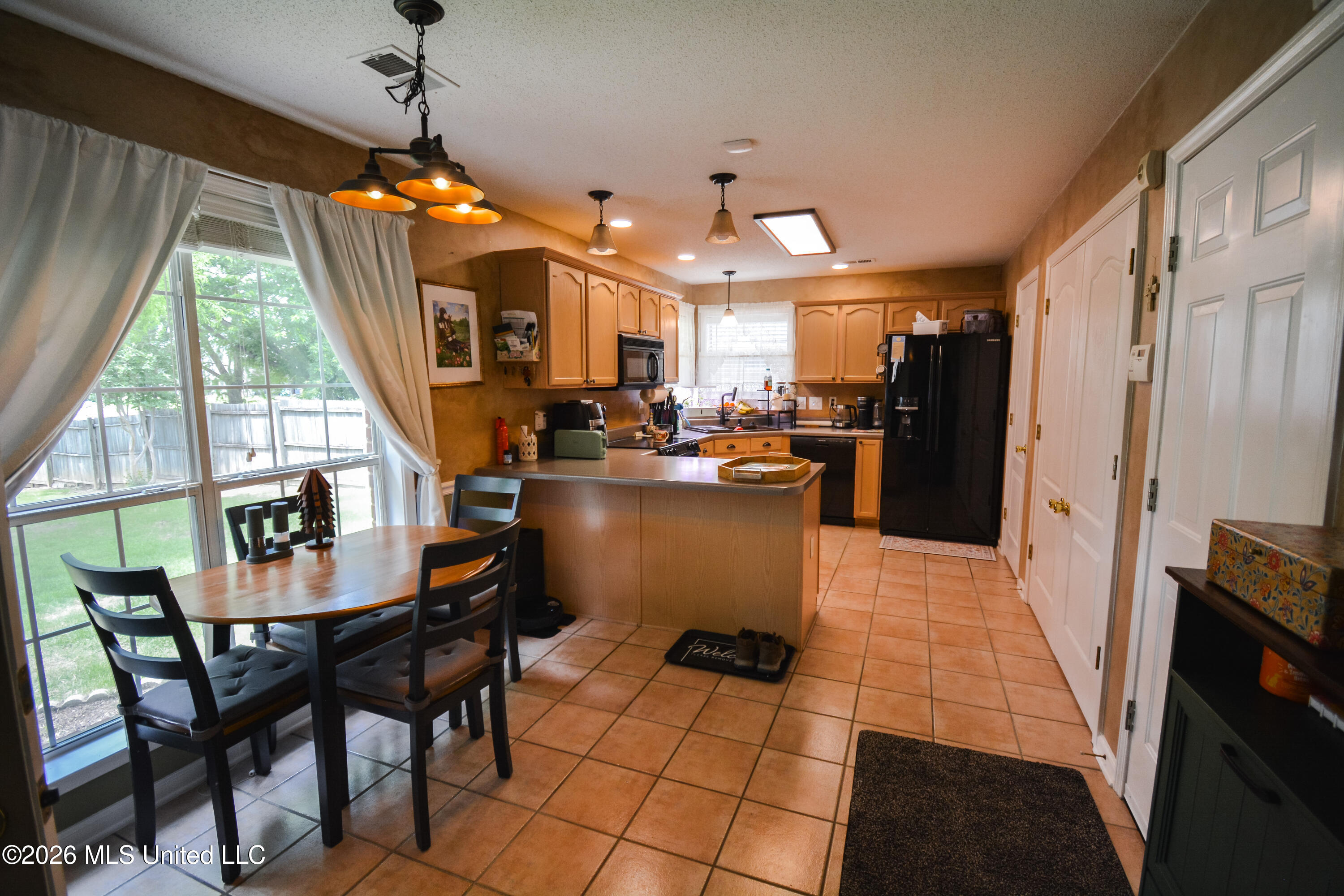 8939 Travis Drive Olive Branch, MS 38654 - Photo 5 of 30 DSC_0374