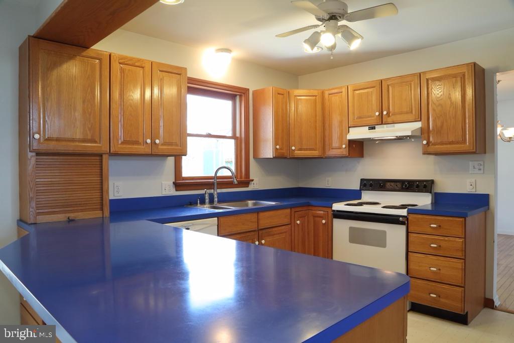 603 West 3rd Avenue Lititz, PA 17543 - Photo 12 of 28 Gallery Image 12