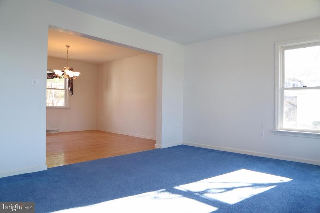 603 West 3rd Avenue Lititz, PA 17543 - Photo 3 of 28 Gallery Image 3