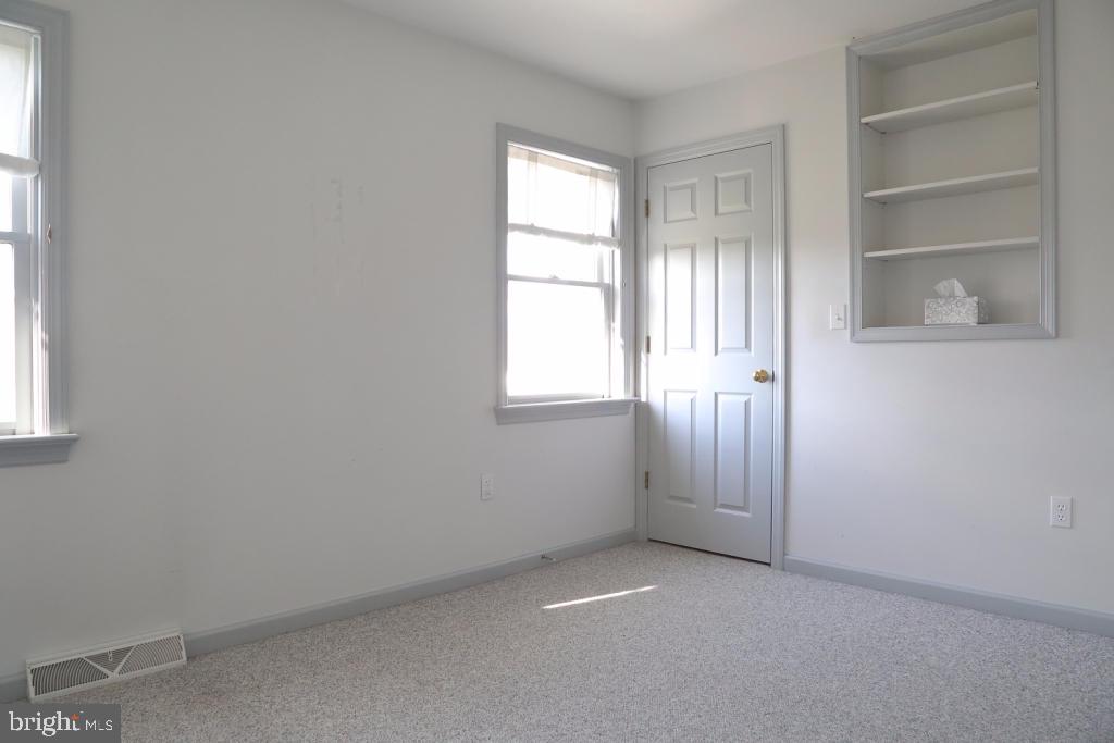 603 West 3rd Avenue Lititz, PA 17543 - Photo 21 of 28 Gallery Image 21