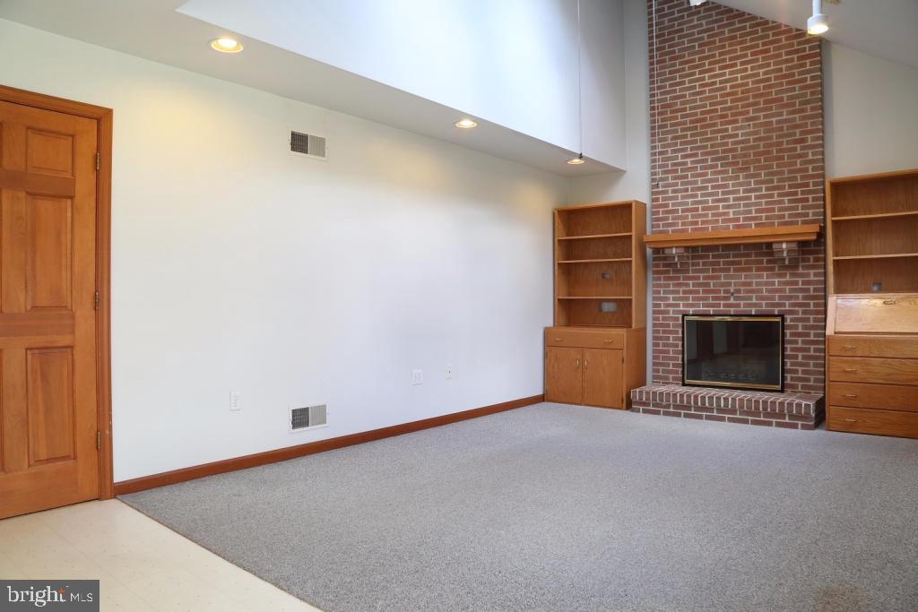 603 West 3rd Avenue Lititz, PA 17543 - Photo 5 of 28 Gallery Image 5
