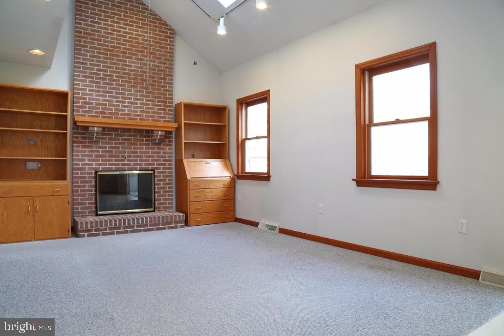 603 West 3rd Avenue Lititz, PA 17543 - Photo 6 of 28 Gallery Image 6