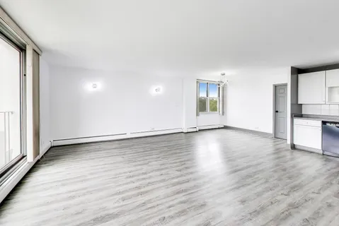 $219,000 | 33 North Main Street, Unit 5B, Lombard, IL 60148