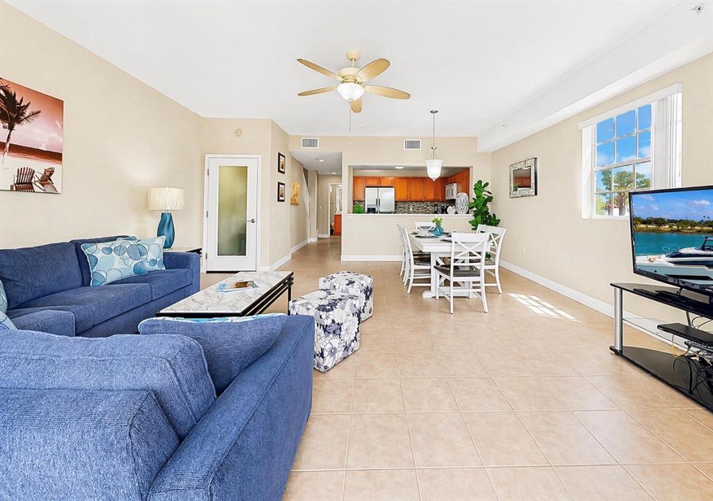 3202 Mangrove Point Drive Ruskin, FL 33570 - Photo 16 of 63