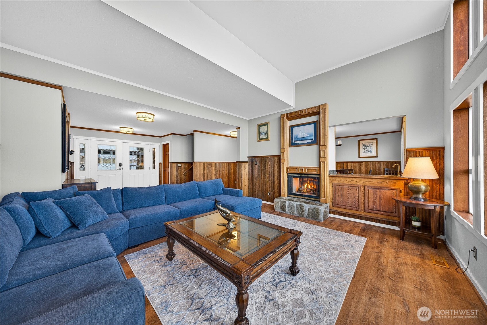 5972 Hastings Road Clinton, WA 98236 - Photo 9 of 40 a living room with furniture and a couch