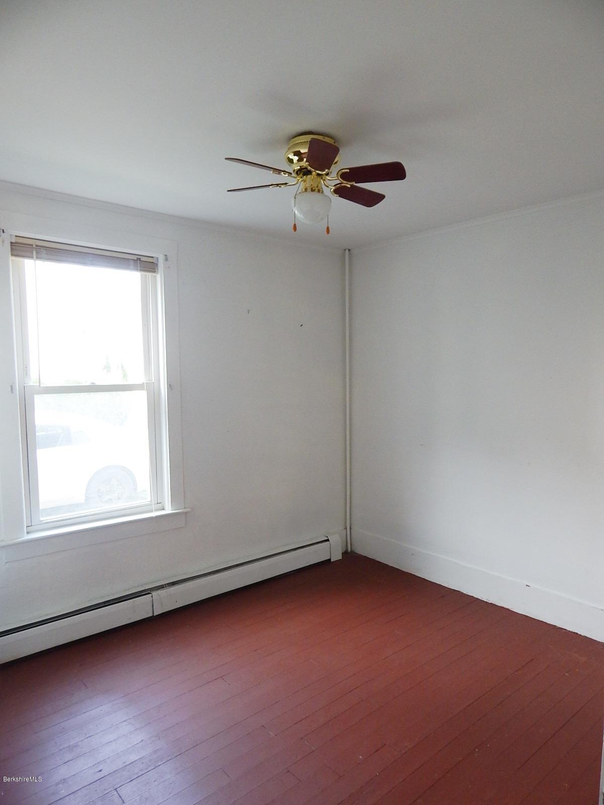 15-17 Spring Street Pittsfield, MA 01201 - Photo 17 of 44 B3806A90-517C-4B63-9167-36D2E8E940D8