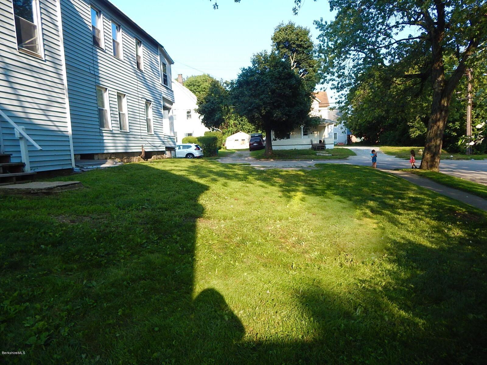 15-17 Spring Street Pittsfield, MA 01201 - Photo 6 of 44 72E2DEA3-CA8A-45C1-9931-7F66BFCD1F5F