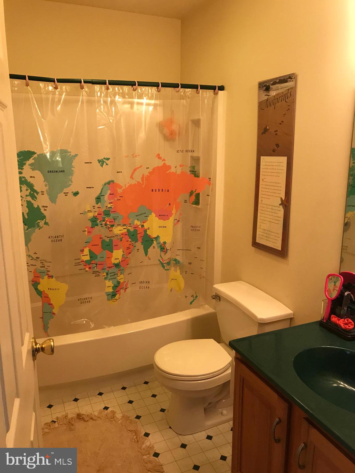 115 Greenville Road Denver, PA 17517 - Photo 22 of 38 Hall Bathroom
