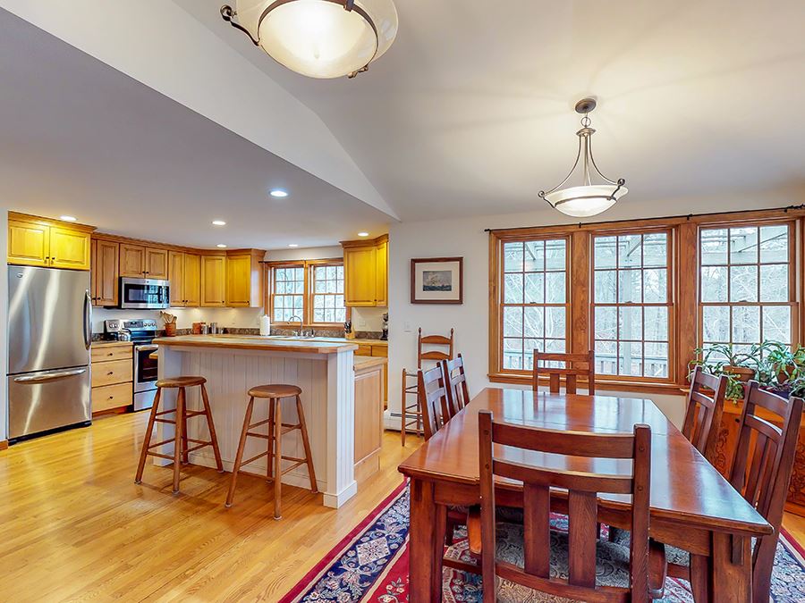 83 Woodside Meadow Road York, ME 03909 - Photo 13 of 37