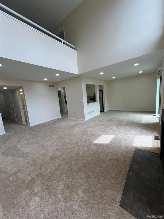 715 Eton Court Rochester Hills, MI 48307 - Photo 5 of 23