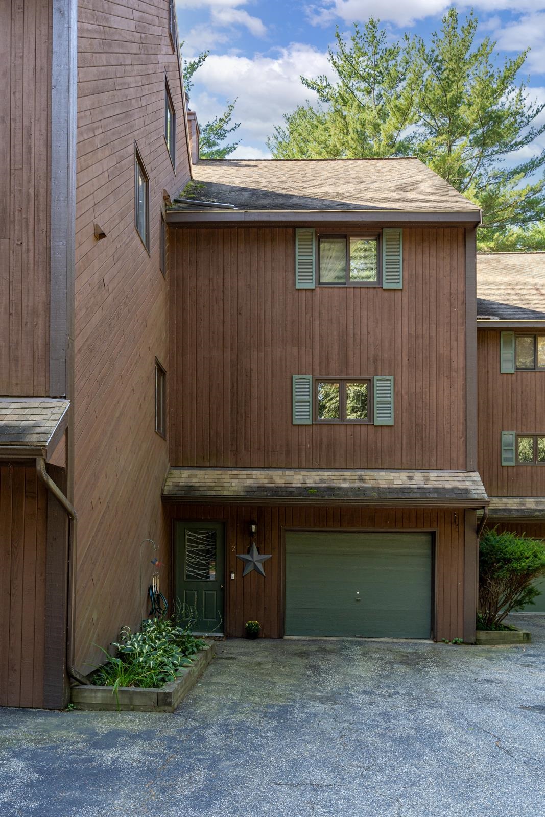 153 Coffin Road, Unit 2 Epping, NH 03042 - Photo 3 of 24