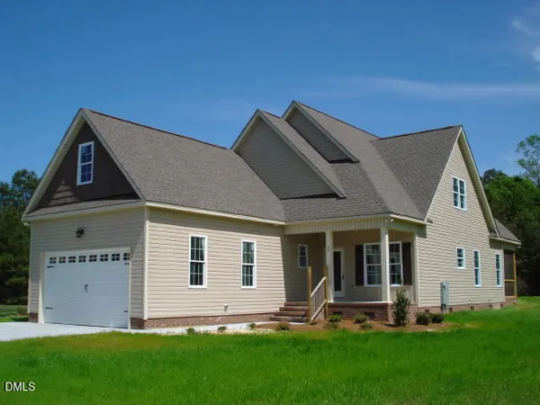 $369,900 | 34 Aspen Way, Dunn, NC 28334