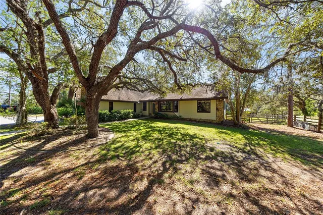 $575,000 | 4200 West Breckenridge Court, Beverly Hills, FL 34465