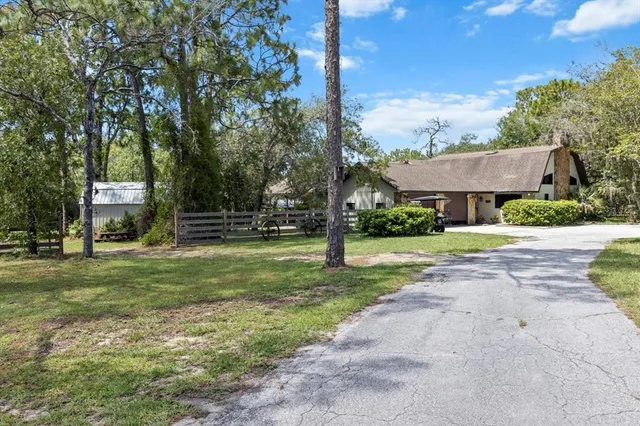 $575,000 | 4200 West Breckenridge Court, Beverly Hills, FL 34465