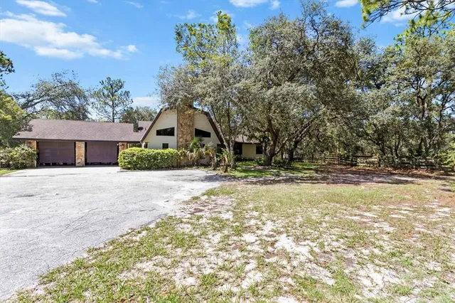 $575,000 | 4200 West Breckenridge Court, Beverly Hills, FL 34465