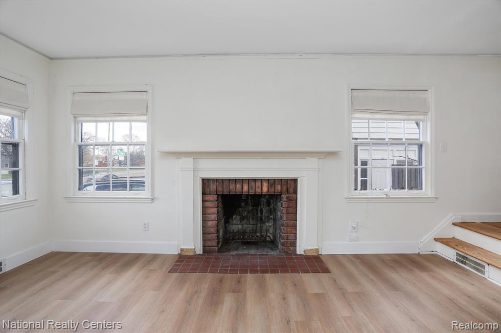2625 Eight Mile Road Highland Park, MI 48203 - Photo 4 of 21