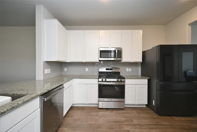 $2,800 | 4619 Ehrlich Court, Rosenberg, TX 77471