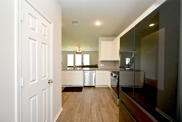 $2,800 | 4619 Ehrlich Court, Rosenberg, TX 77471