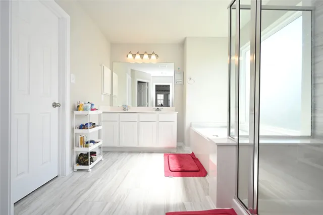 $2,800 | 4619 Ehrlich Court, Rosenberg, TX 77471