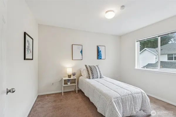 $750,000 | 16219 Northup Way, Unit C201, Bellevue, WA 98008