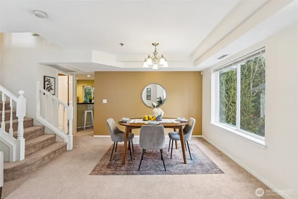 $750,000 | 16219 Northup Way, Unit C201, Bellevue, WA 98008