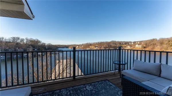 $239,900 | 78 Jonathans Landing Dr Lake, Unit 3E, Lake Ozark, MO 65049