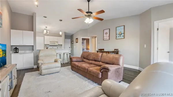 $239,900 | 78 Jonathans Landing Dr Lake, Unit 3E, Lake Ozark, MO 65049
