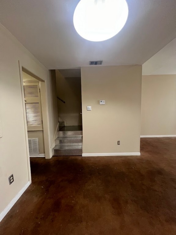 2529 Rio Grande Street, Unit 31 Austin, TX 78705 - Photo 8 of 21 an empty room with wooden floor and windows