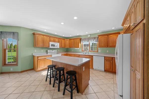 $462,500 | 3107 Ernest Drive, Sandwich, IL 60548